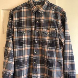 Lucky Brand men’s button down flannel